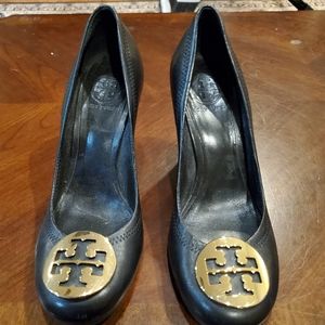 Tory Burch Chelsea Wedges